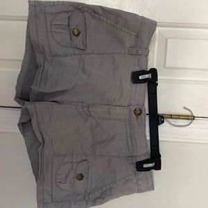 Light gray cargo shorts…